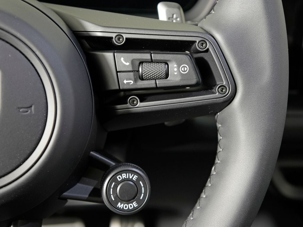 2026 Porsche Cayenne GTS