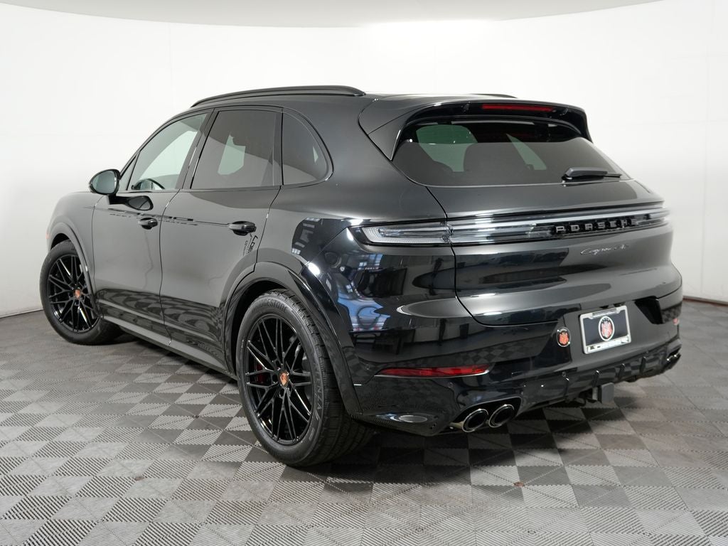 2026 Porsche Cayenne GTS