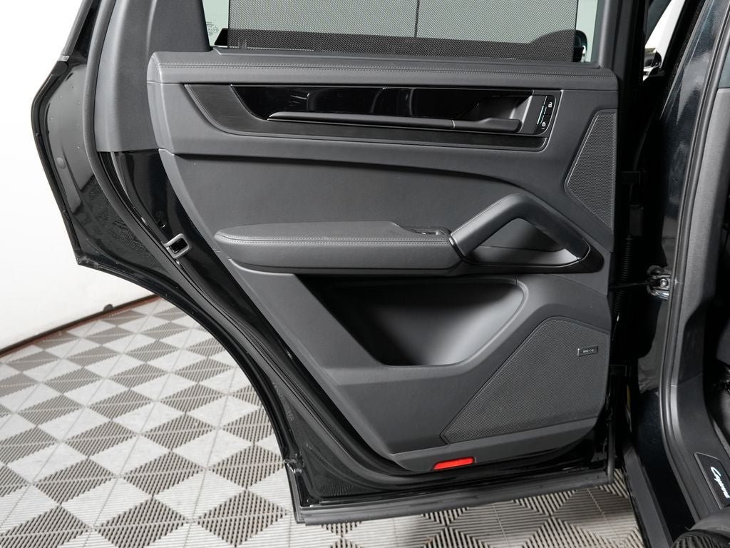 2026 Porsche Cayenne GTS