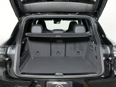 2026 Porsche Cayenne GTS