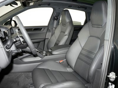 2026 Porsche Cayenne GTS