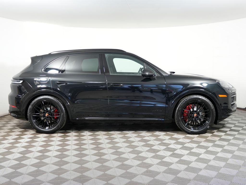 2026 Porsche Cayenne GTS
