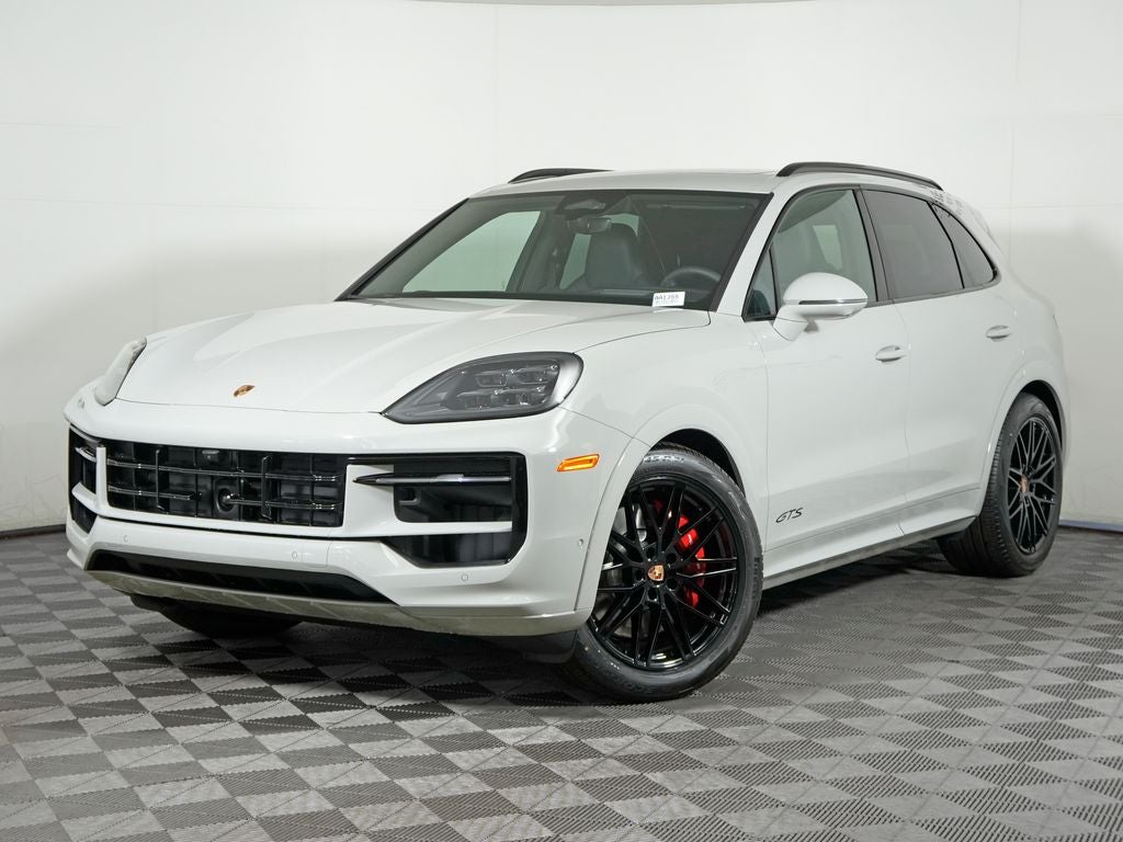 2026 Porsche Cayenne GTS