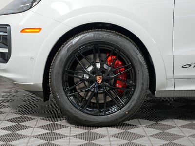 2026 Porsche Cayenne GTS