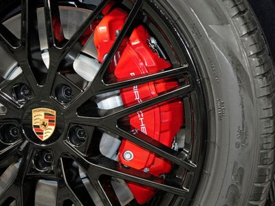 2026 Porsche Cayenne GTS
