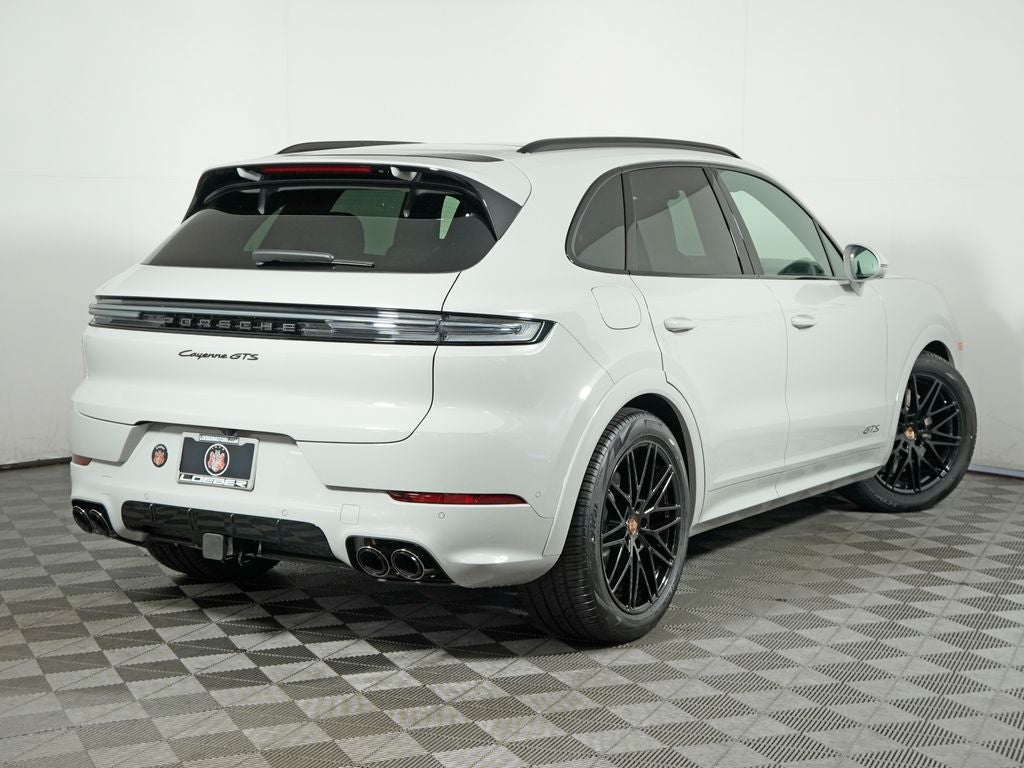 2026 Porsche Cayenne GTS