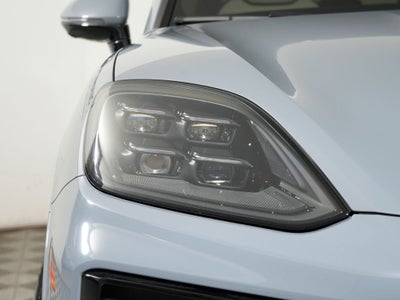 2025 Porsche Cayenne GTS