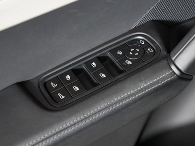 2025 Porsche Cayenne GTS