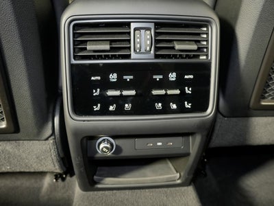 2025 Porsche Cayenne GTS