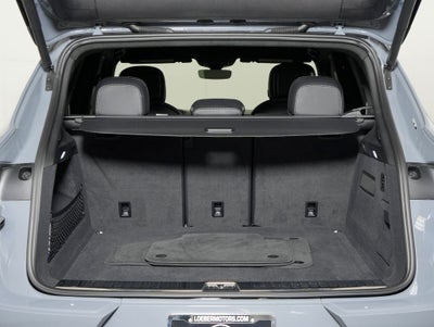 2025 Porsche Cayenne GTS