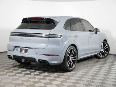 2025 Porsche Cayenne GTS