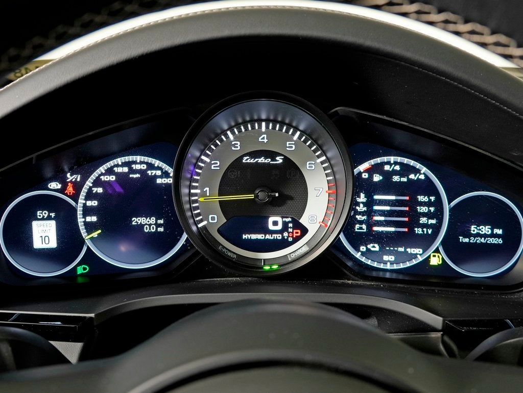 2023 Porsche Cayenne Turbo S E-Hybrid