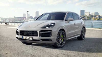 2023 Porsche Cayenne Turbo S E-Hybrid