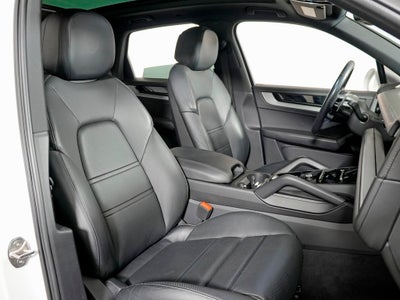 2024 Porsche Cayenne Cayenne S