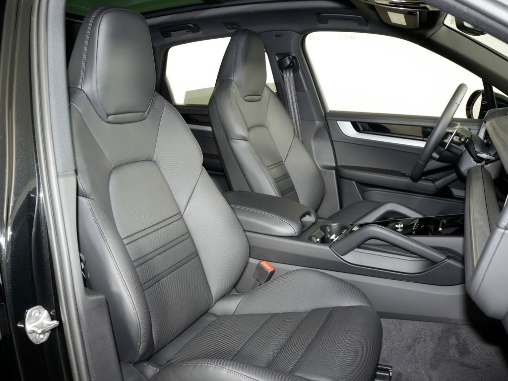 2026 Porsche Cayenne Cayenne S