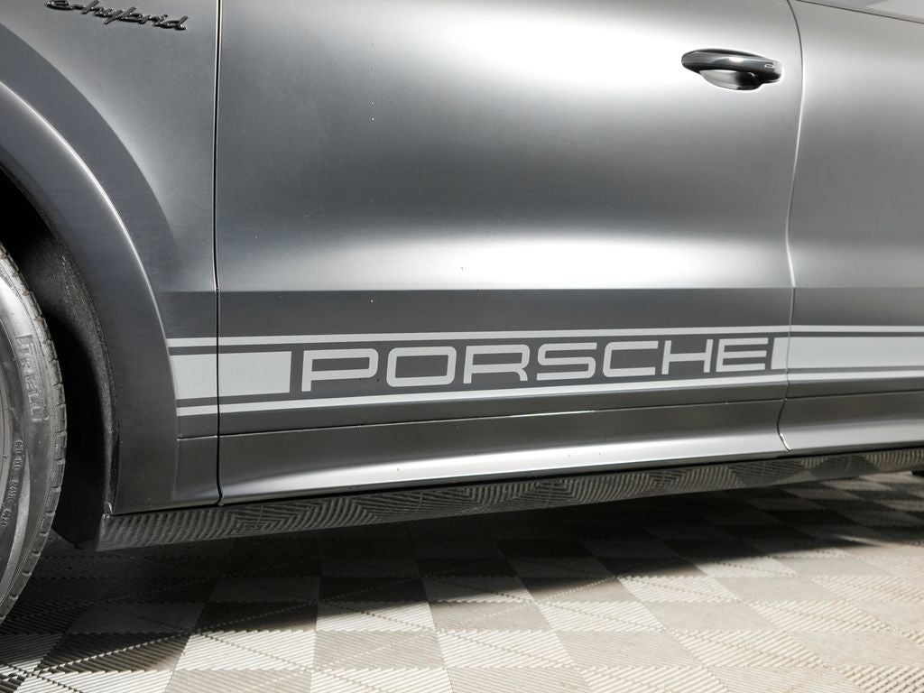 2024 Porsche Cayenne Turbo