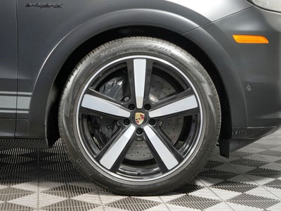 2024 Porsche Cayenne Turbo