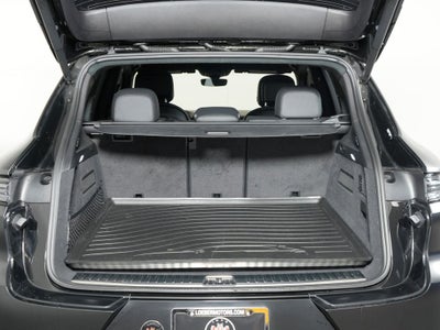 2024 Porsche Cayenne Turbo