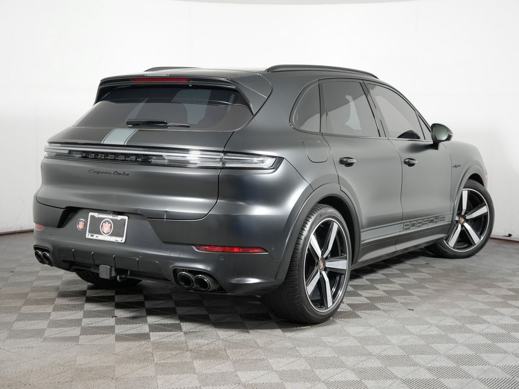 2024 Porsche Cayenne Turbo