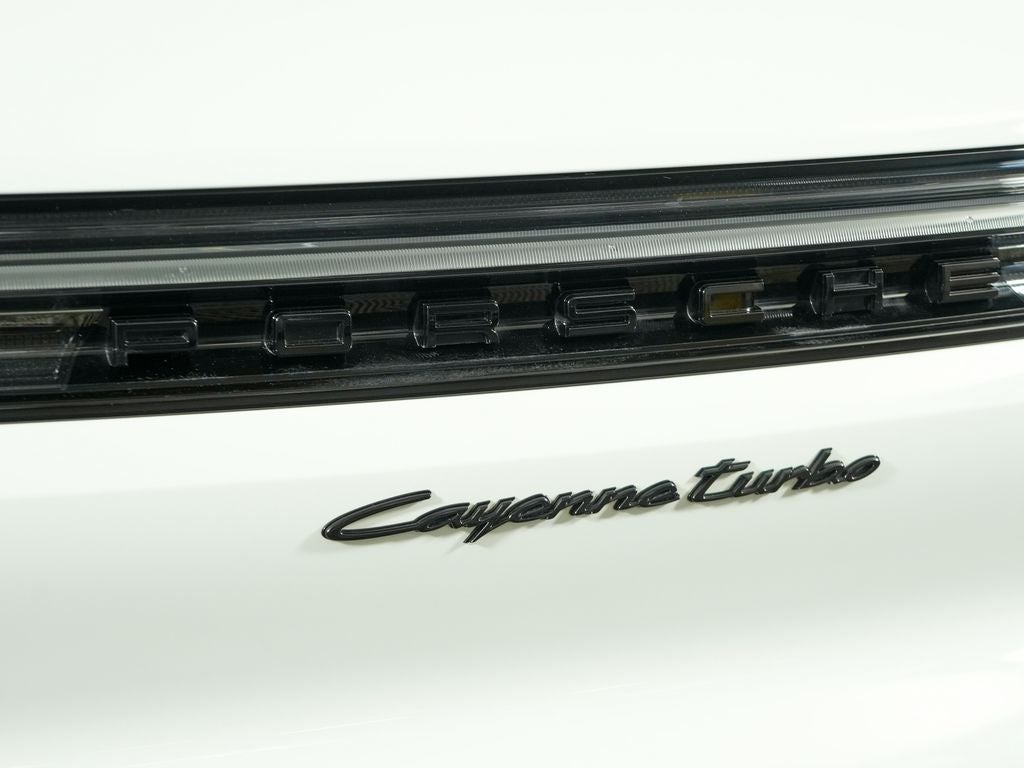 2024 Porsche Cayenne Turbo