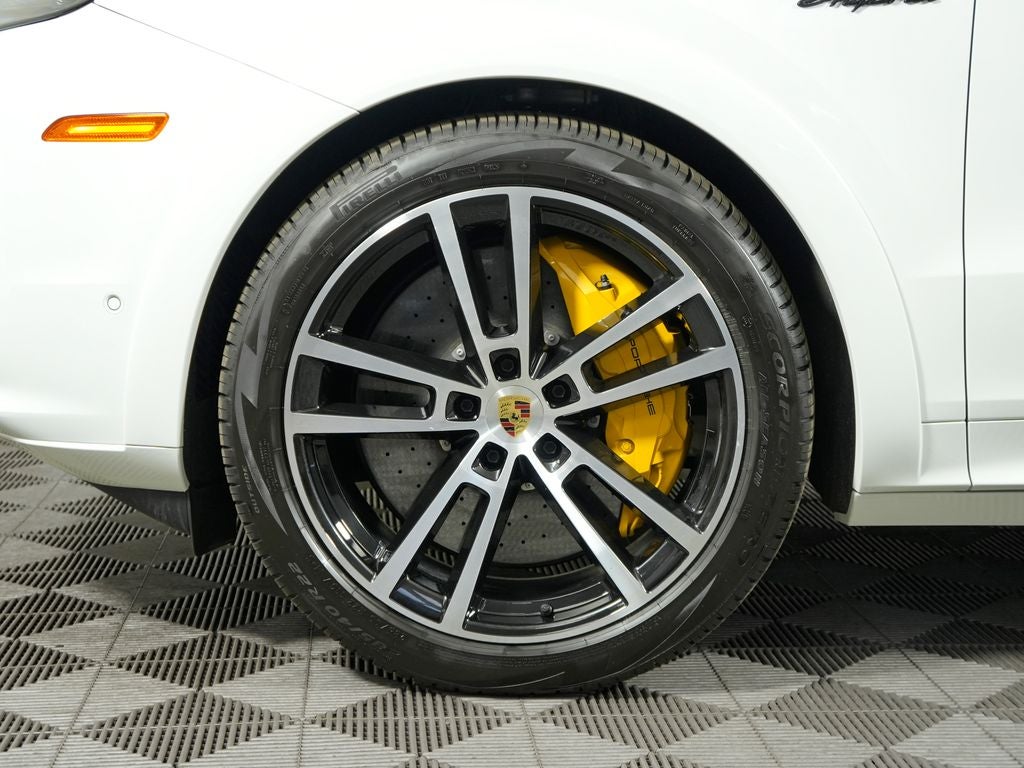 2024 Porsche Cayenne Turbo