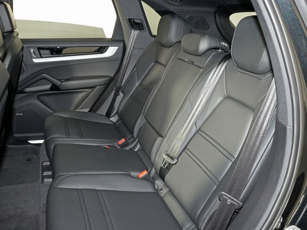 2026 Porsche Cayenne S E-Hybrid