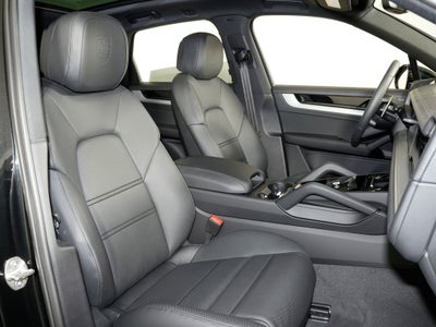 2026 Porsche Cayenne S E-Hybrid