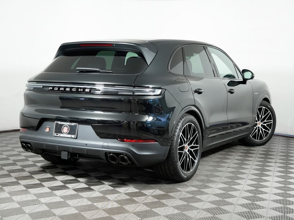 2026 Porsche Cayenne S E-Hybrid