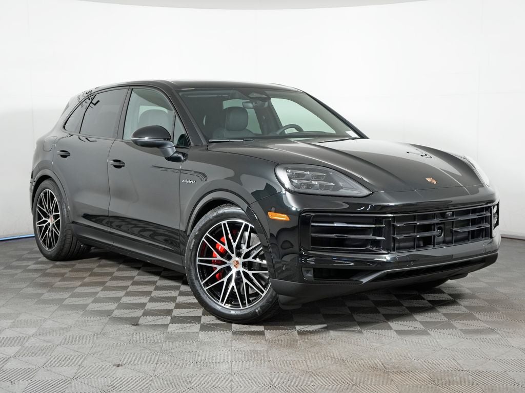 2026 Porsche Cayenne S E-Hybrid