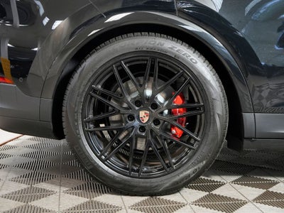 2026 Porsche Cayenne S E-Hybrid S