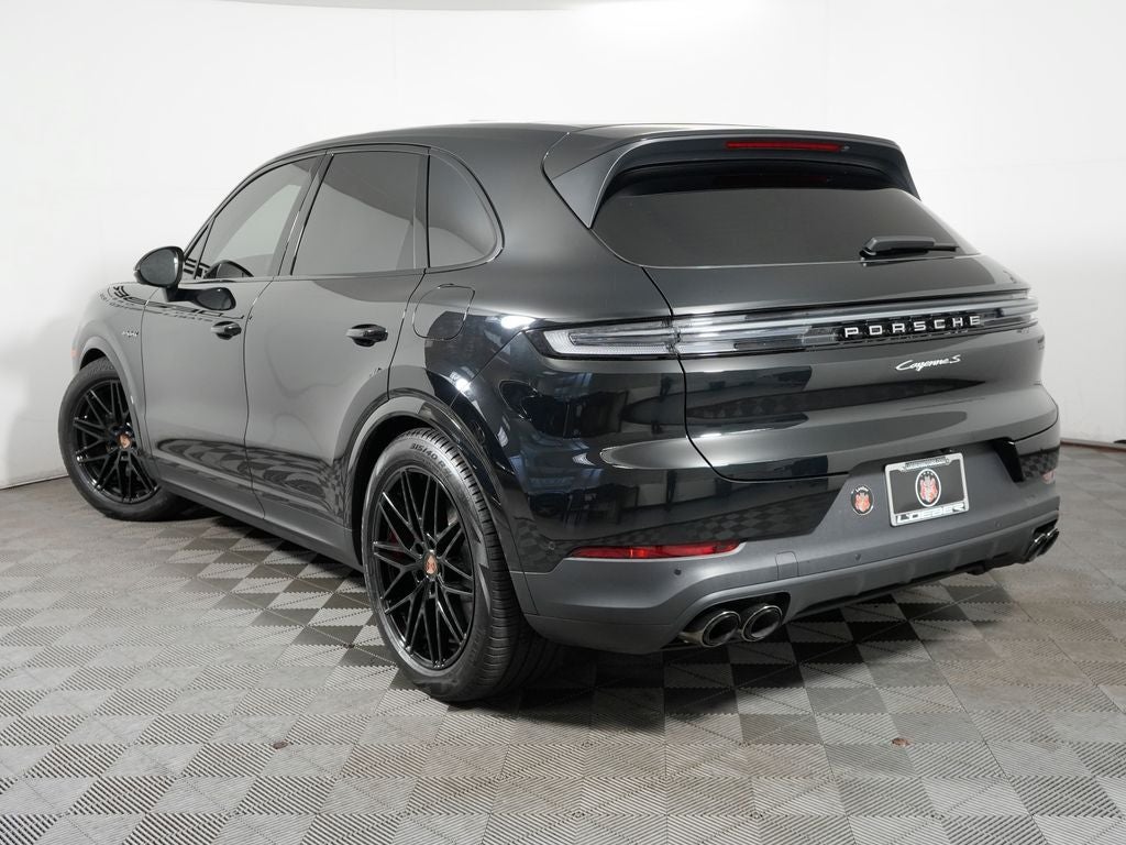 2026 Porsche Cayenne S E-Hybrid S