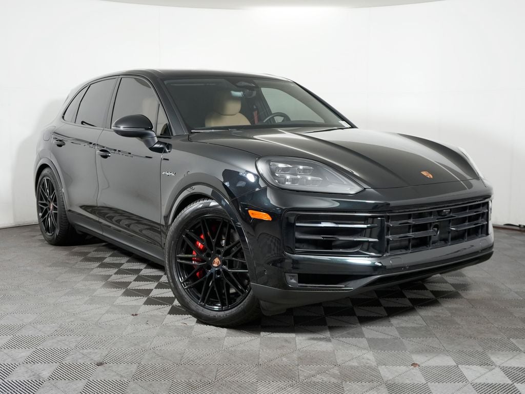 2026 Porsche Cayenne S E-Hybrid S