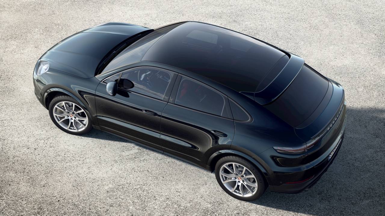 2023 Porsche Cayenne Platinum Edition