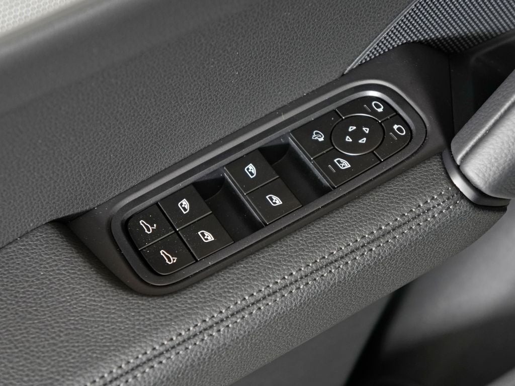 2026 Porsche Cayenne Coupe