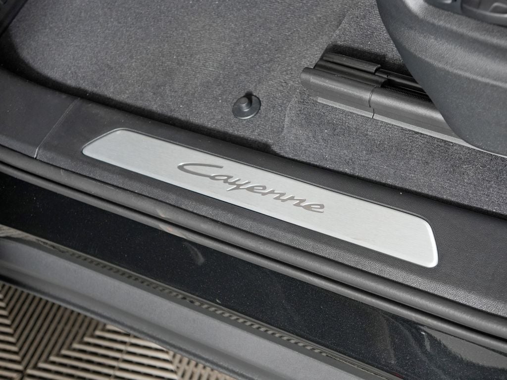 2026 Porsche Cayenne Coupe