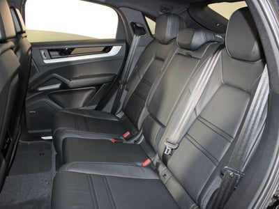 2026 Porsche Cayenne Coupe