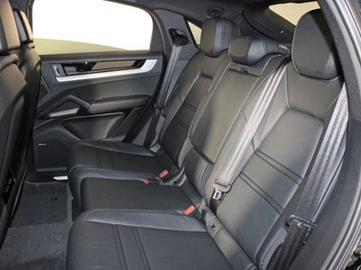 2026 Porsche Cayenne Coupe