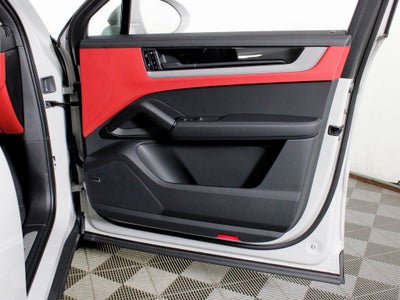 2026 Porsche Cayenne Coupe