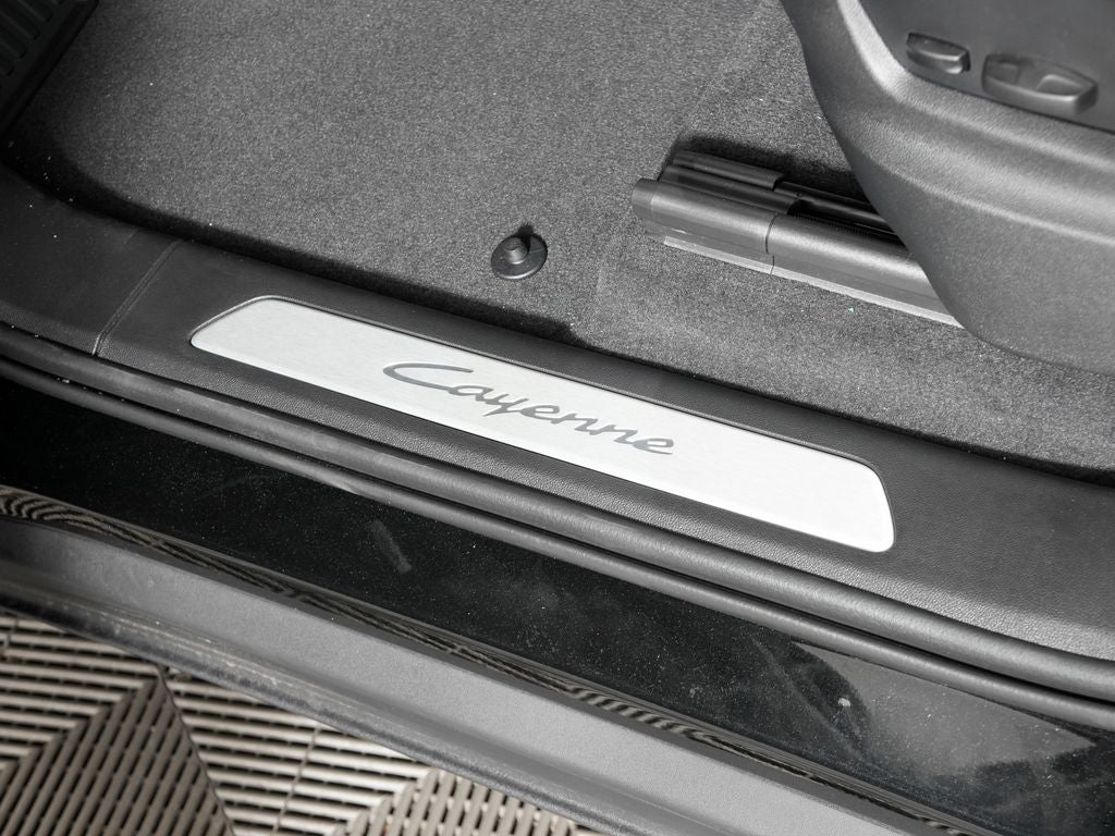 2026 Porsche Cayenne Coupe
