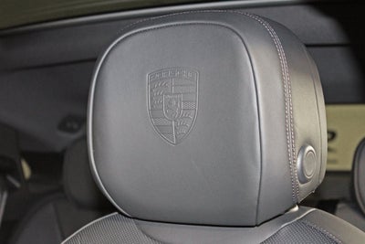 2025 Porsche Cayenne Coupe