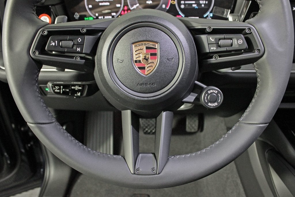 2025 Porsche Cayenne Coupe