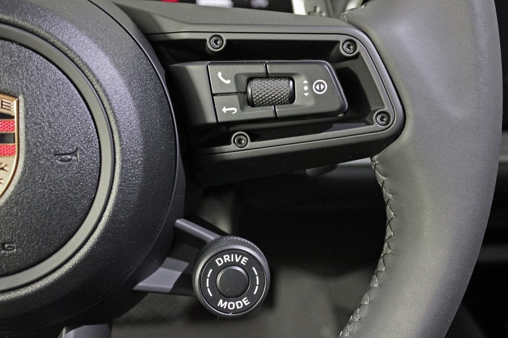 2025 Porsche Cayenne Coupe