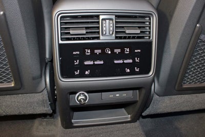 2025 Porsche Cayenne Coupe