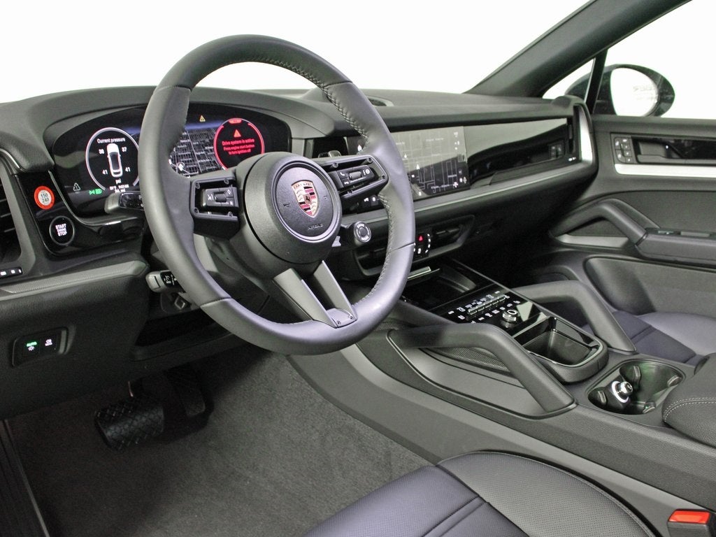 2025 Porsche Cayenne Coupe