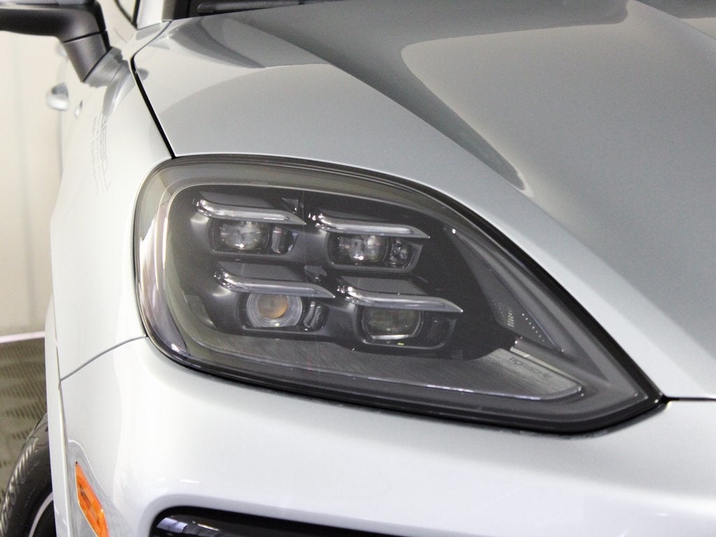 2025 Porsche Cayenne Coupe