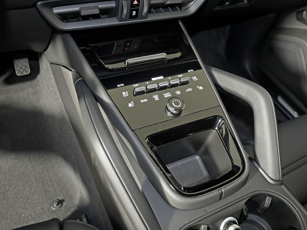 2026 Porsche Cayenne Coupe