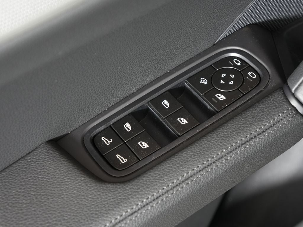 2026 Porsche Cayenne Coupe