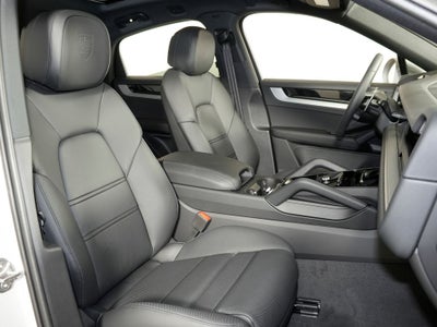 2026 Porsche Cayenne Coupe