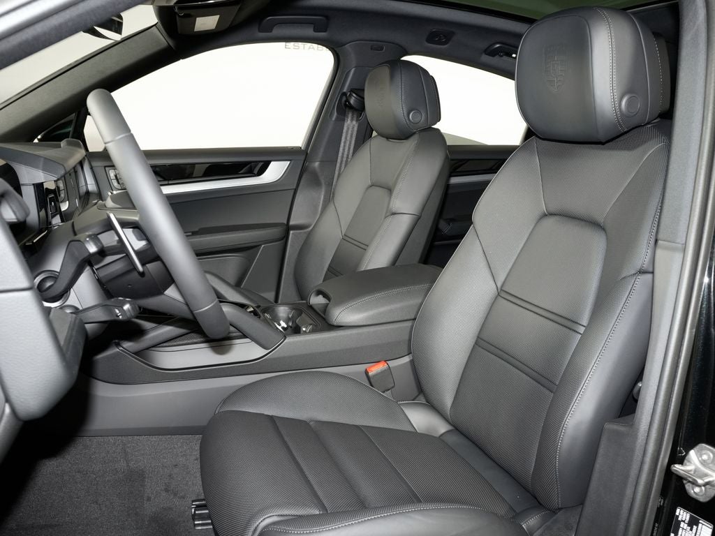 2026 Porsche Cayenne Coupe