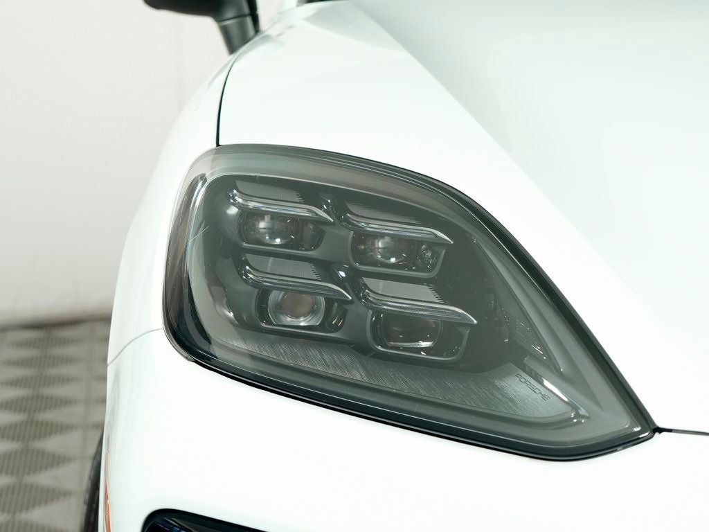 2024 Porsche Cayenne Coupe